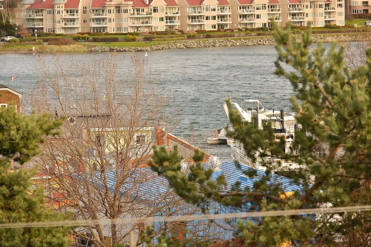 Harbourview Executive Condo Victoria