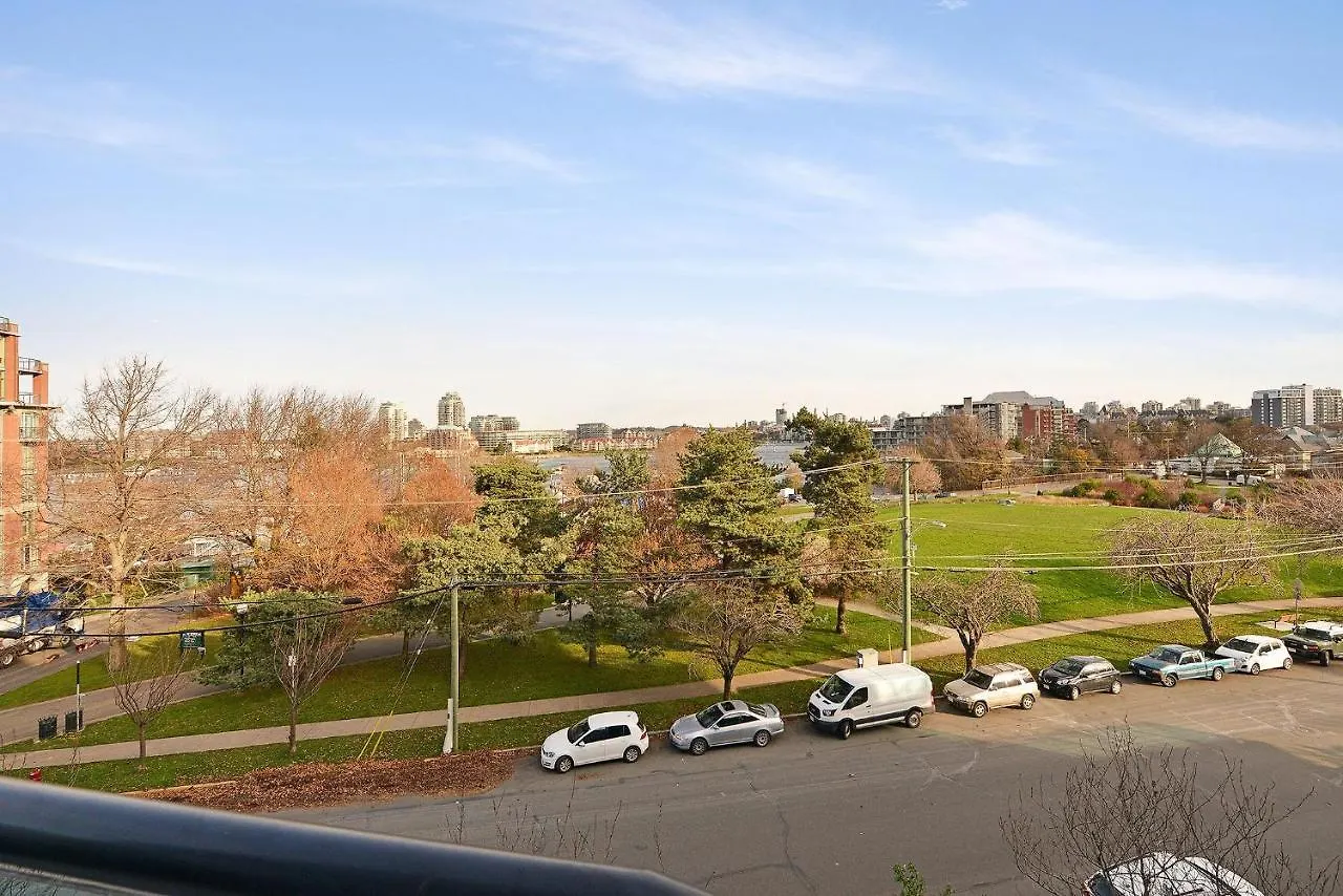 Harbourview Executive Condo Victoria