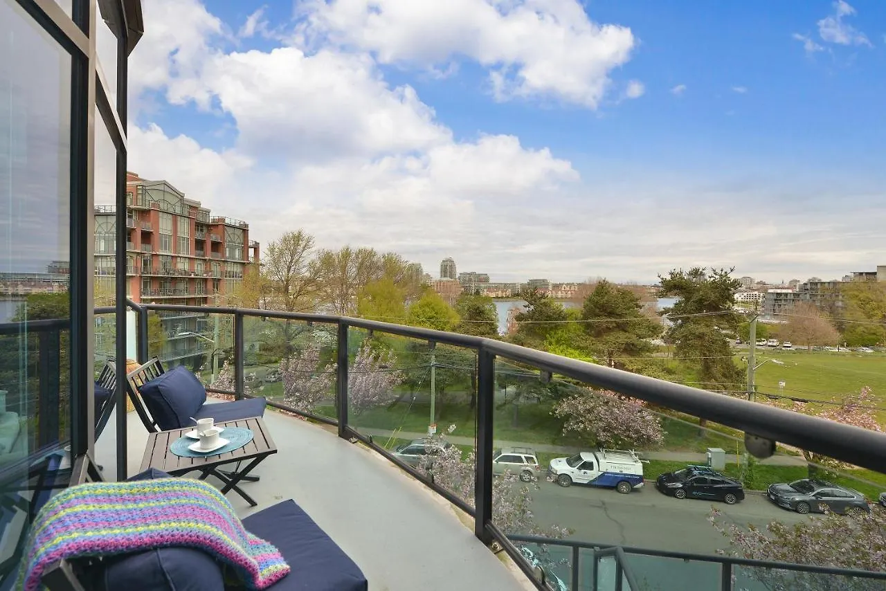 Apartment Harbourview Executive Condo Victoria
