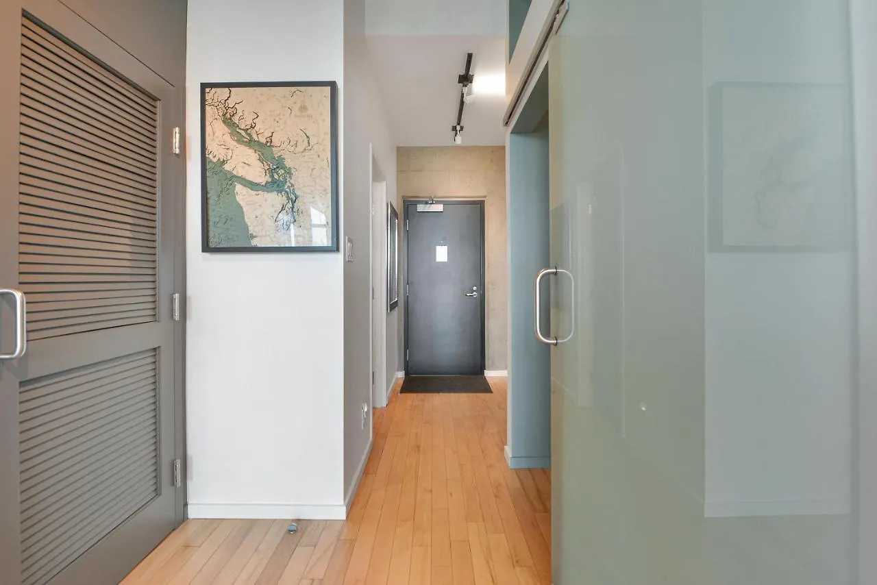 Harbourview Executive Condo Victoria 0*,