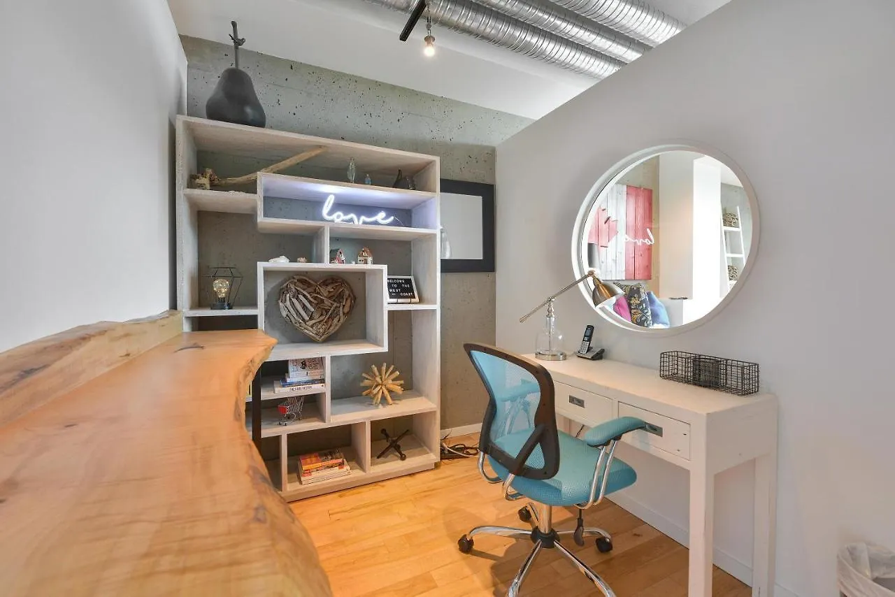 Harbourview Executive Condo Victoria