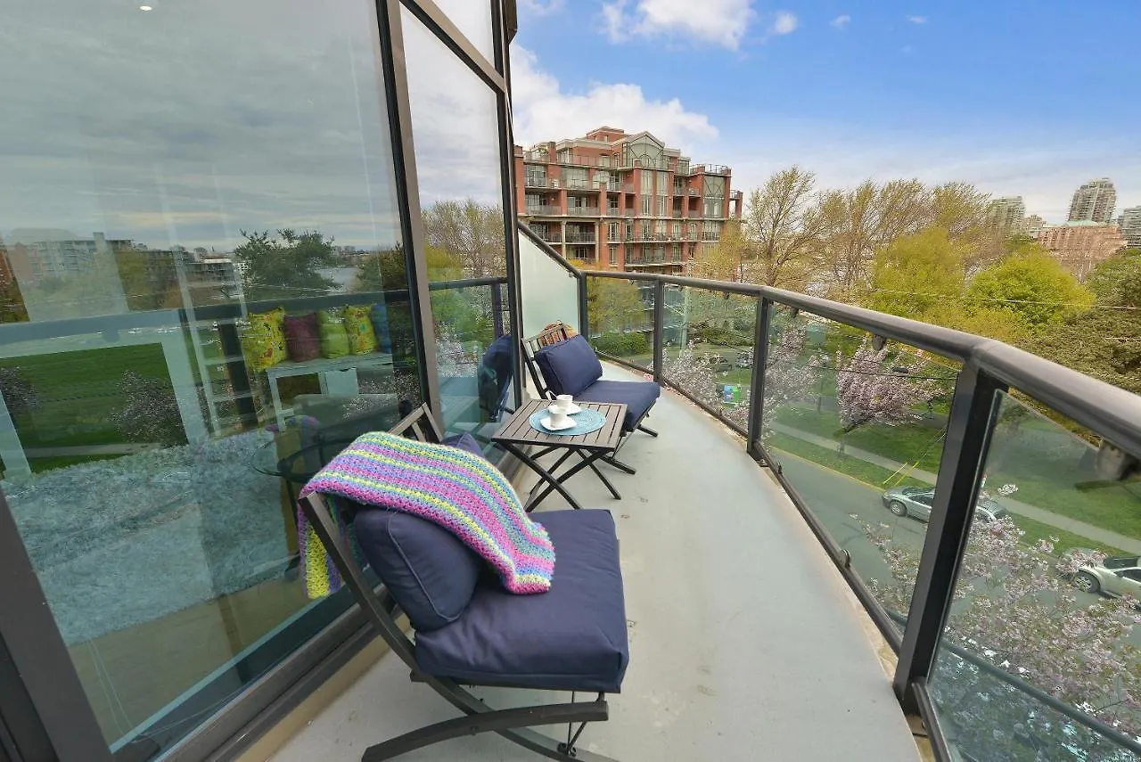 Harbourview Executive Condo Victoria Canada