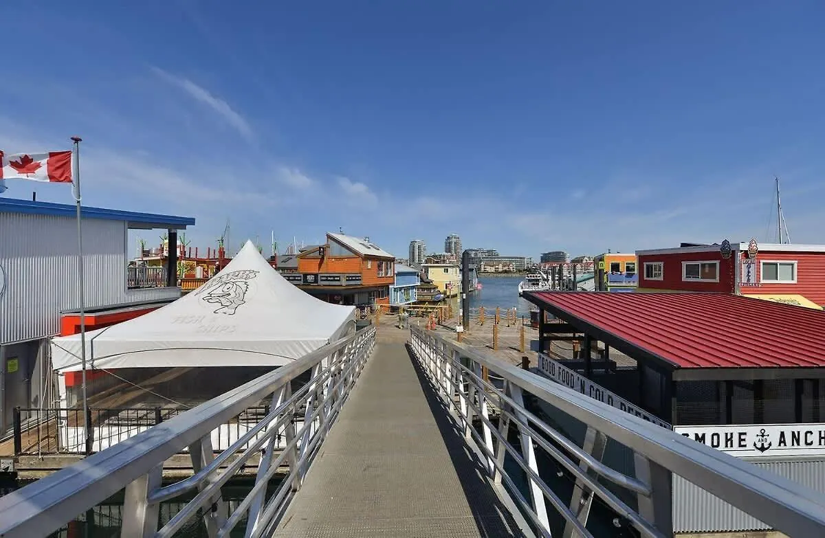 בית נופש ויקטוריה Harbourview Executive Condo