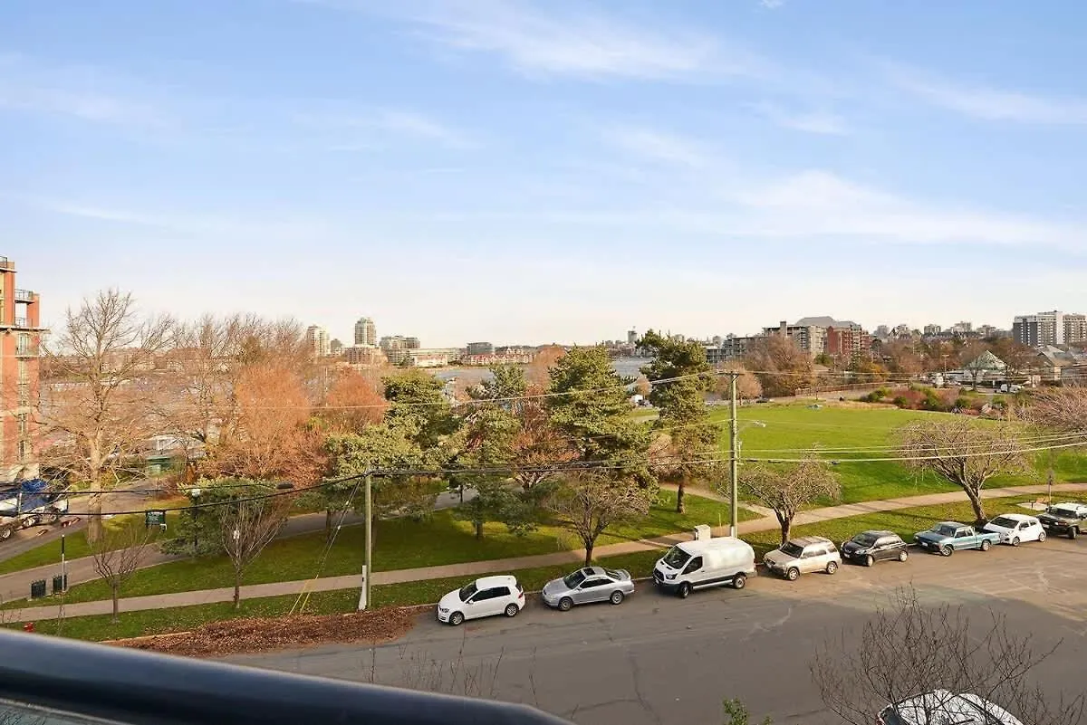 בית נופש ויקטוריה Harbourview Executive Condo